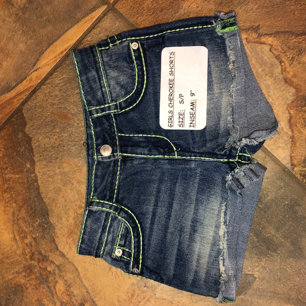 CHEROKEE SHORTS - GIRLS - SIZE: SMALL